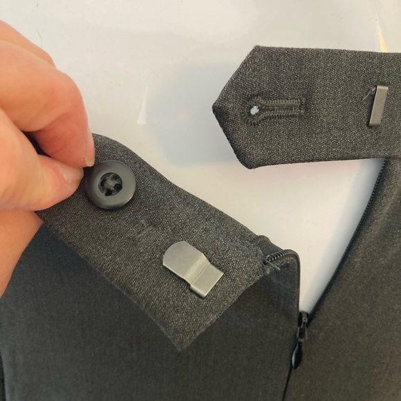 Banana Republic Charcoal Gray Pants - Picture 4 of 5